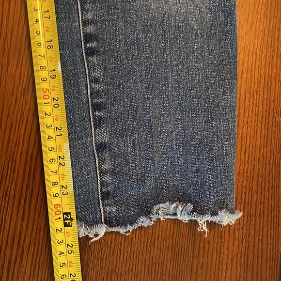 Madewell Jeans. 27. Excellent condition. - Picture 4 of 8